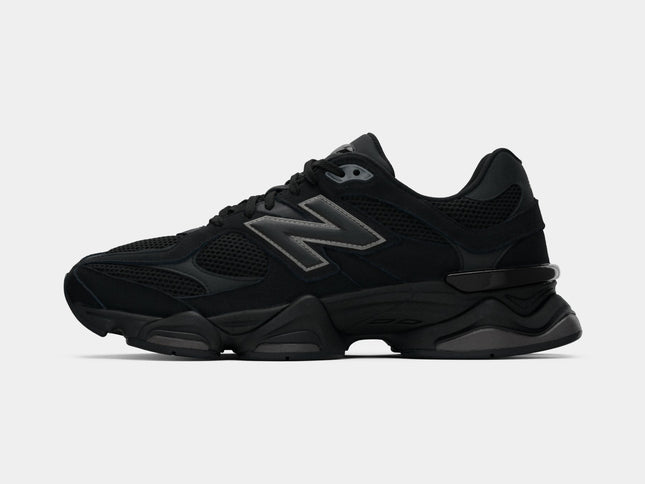 New Balance 9060 Triple Black